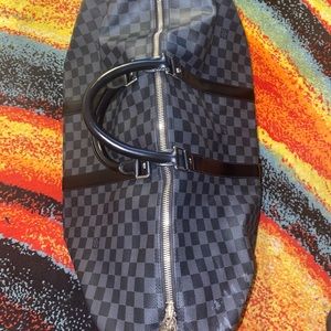 Louis Vuitton Kepall Bandoulie’re 55*